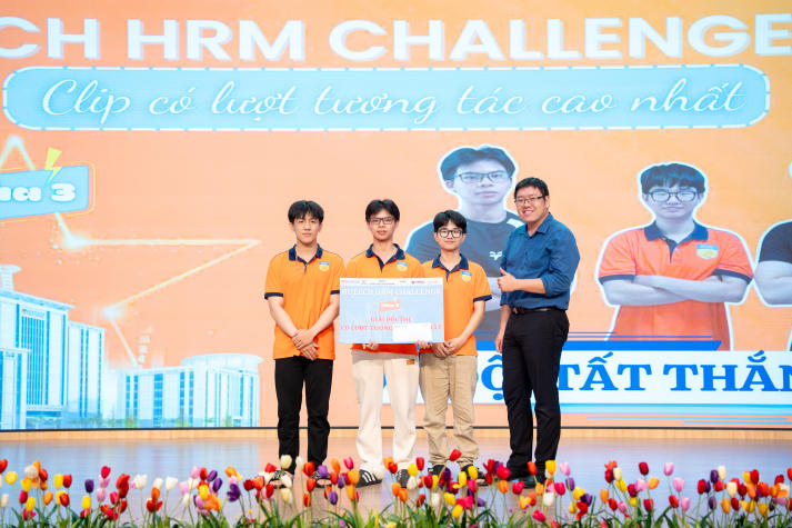 Thử sức cùng HRM Challenge, sinh viên HUTECH làm chủ kỹ năng nhân sự trong kỷ nguyên số 229