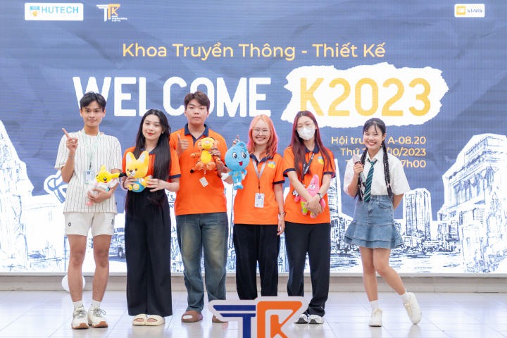 Sôi nổi buổi gặp gỡ, chào đón tân sinh viên Khoa Truyền thông và Thiết kế HUTECH 32