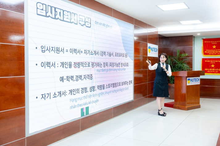 Sinh viên Khoa Hàn Quốc học được trang bị “tận gốc” trước ngưỡng cửa thị trường lao động 11