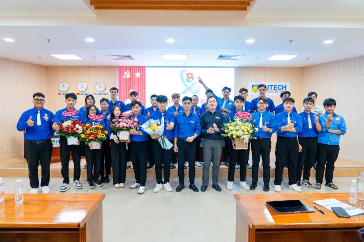 Tuổi trẻ HUTECH vươn cao, vươn xa tại Đại hội Đại biểu Đoàn TNCS Hồ Chí Minh Khoa Xây dựng lần thứ X 205