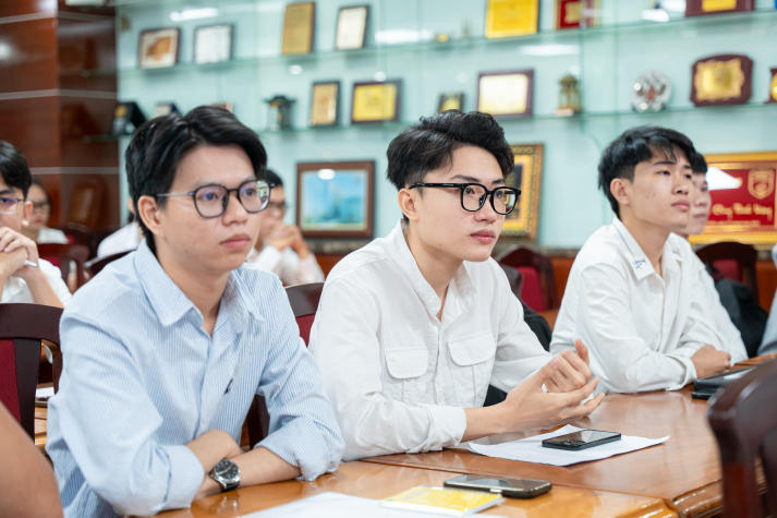 Phỏng vấn trực tiếp cùng doanh nghiệp, HUTECH-ers mở rộng cơ hội việc làm ngay từ giảng đường 69