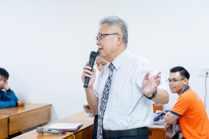 Sinh viên VJIT tìm hiểu cơ hội việc làm Kỹ sư ô tô cùng doanh nghiệp Nhật 74