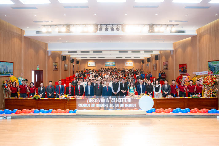 [Video] Kiến tạo tương lai từ hội nhập: Dấu ấn 15 năm kết nối không biên giới của Viện Đào tạo Quốc tế 81