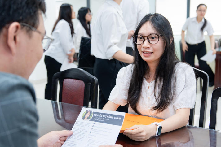 Trải nghiệm phỏng vấn cùng nhà tuyển dụng, sinh viên Khoa Tiếng Anh tăng kỹ năng nghề nghiệp 62