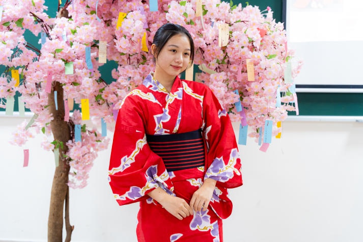 [Video] Sinh viên VJIT tìm hiểu và trải nghiệm Kimono - trang phục truyền thống Nhật Bản 71