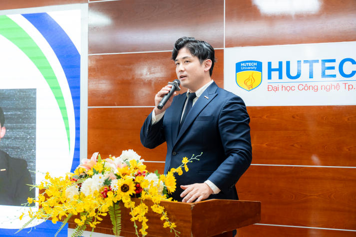 HUTECH và đối tác Nhật Bản tổ chức Hội thảo Hydro 2025: Thúc đẩy hợp tác nghiên cứu và ứng dụng trong chăm sóc sức khỏe 163