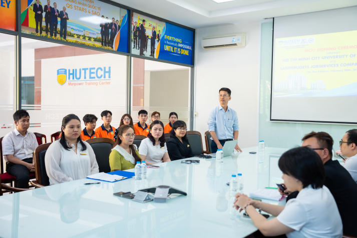 HUTECH ký kết MOU với Công ty Landbrugets Jobservices (Đan Mạch) thúc đẩy cơ hội nghề nghiệp quốc tế cho sinh viên Khoa Thú y - Chăn nuôi 20
