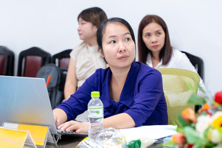 Học viên cao học Marketing phân tích hành vi số và xu hướng tiêu dùng mới 14