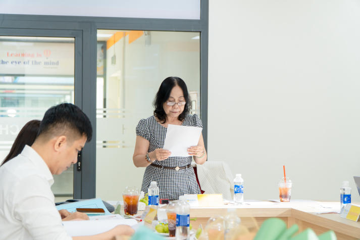 Nhiều góc nhìn sáng tạo trong nghiên cứu giảng dạy tiếng Anh tại buổi bảo vệ luận văn/đề án Thạc sĩ ngành Ngôn ngữ Anh 55