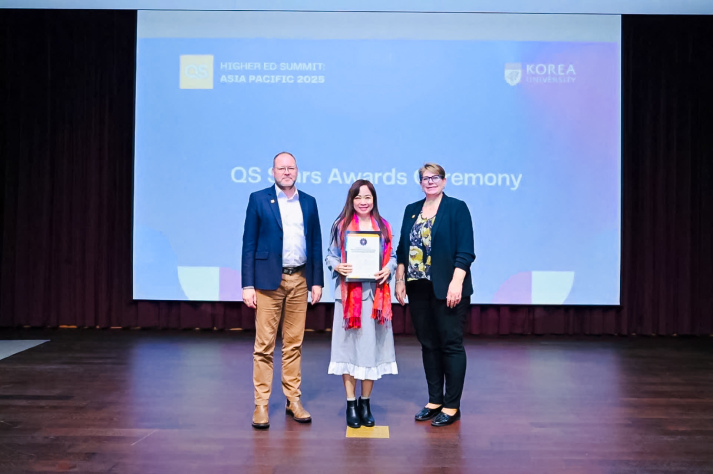 HUTECH nhận Chứng nhận Quốc tế Qs 4 Stars (Chu kỳ 2) tại Hội nghị Qs Higher Education Summit: Asia Pacific 2025 13