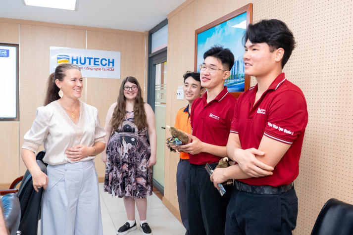 Mở rộng chương trình chuyển tiếp quốc tế giữa HUTECH và University of Auckland (New Zealand) 85