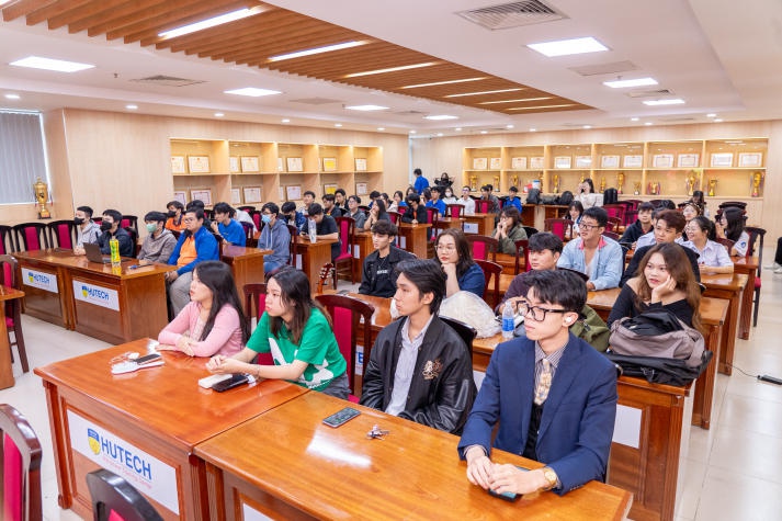 IT Music Festival 2024 - Nơi tỏa sáng tài năng âm nhạc của IT-ers HUTECH 73