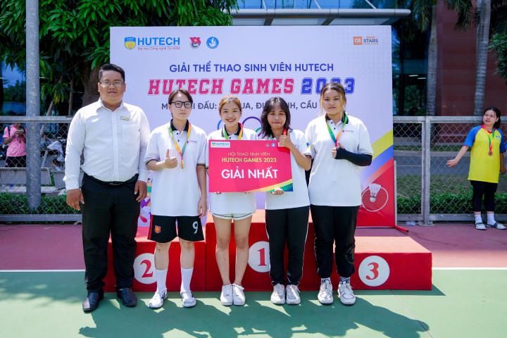 [HUTECH Games 2023]: Lộ diện các nhà vô địch môn cờ vua, chạy 100m, chạy tiếp sức 50mx4 569