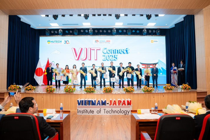 [Video] VJIT Connect 2025: Cầu nối sinh viên - doanh nghiệp và định hình tương lai 38