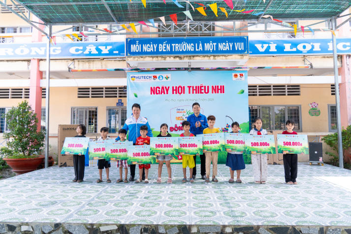 Chiến sĩ Mùa hè xanh HUTECH 2026 lan tỏa yêu thương qua chuỗi hoạt động an sinh xã hội tại Đồng Tháp 24