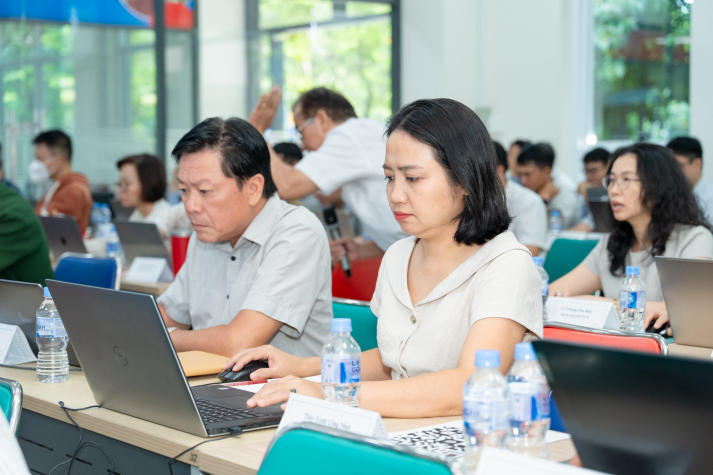 Giảng viên HUTECH tiếp cận phương pháp giảng dạy, đánh giá người học thời AI 165