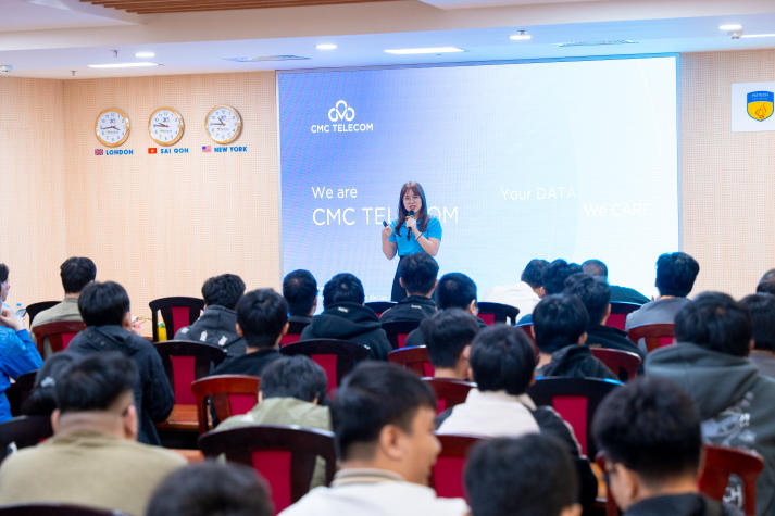 Sinh viên Công nghệ thông tin nâng cấp kỹ năng, sẵn sàng bứt phá trong kỷ nguyên AI 43