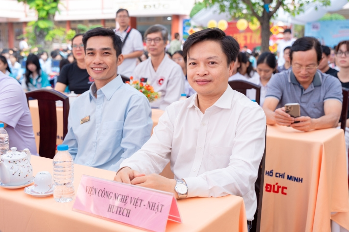 VJIT đồng hành cùng học sinh THPT trên hành trình hội nhập 115