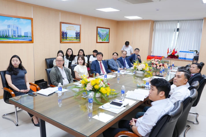 HUTECH ký kết MOU với Trường Đại học Chungwoon (Hàn Quốc) 60