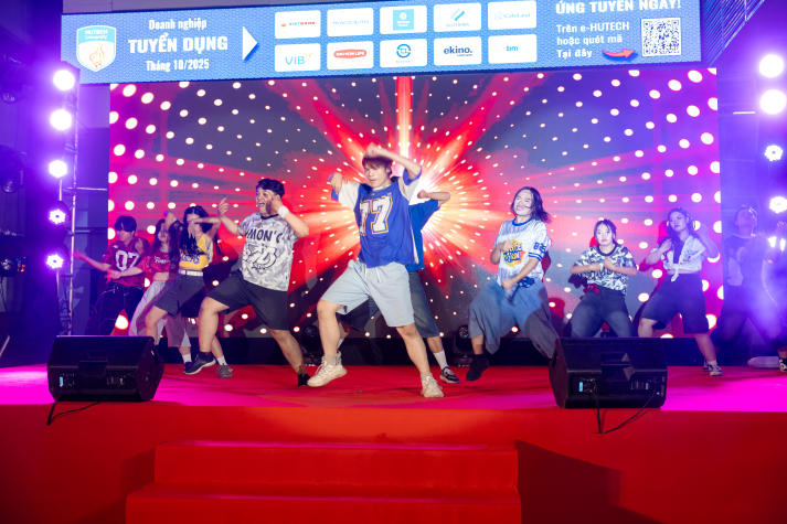 HUTECH-ers mở màn sáng tạo với 02 sự kiện kết thúc học phần Tổ chức sự kiện 61