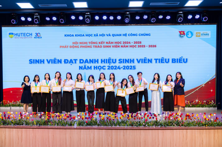 Từ dấu ấn năm học cũ đến khát vọng mới của sinh viên Khoa Khoa học Xã hội và Quan hệ Công chúng 99