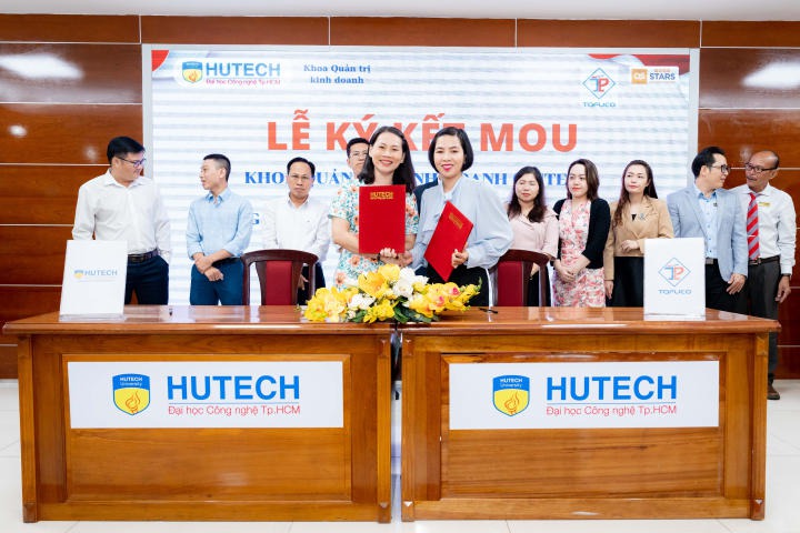 HUTECH ký kết MOU với 06 doanh nghiệp và tổ chức talkshow về khởi nghiệp trẻ cho sinh viên 87