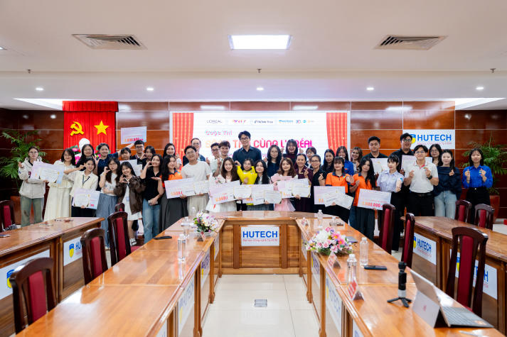 Khoa Marketing - Kinh doanh quốc tế vinh danh các 