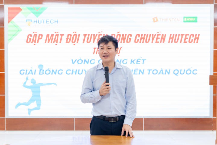 Đội tuyển Bóng chuyền nam, nữ HUTECH đã sẵn sàng chinh phục vòng Chung kết Giải Bóng chuyền Sinh viên toàn quốc 2023 71