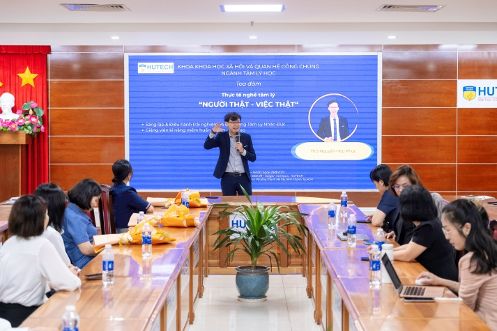 Sinh viên ngành Tâm lý học khám phá chuyện nghề qua góc nhìn chuyên gia 55