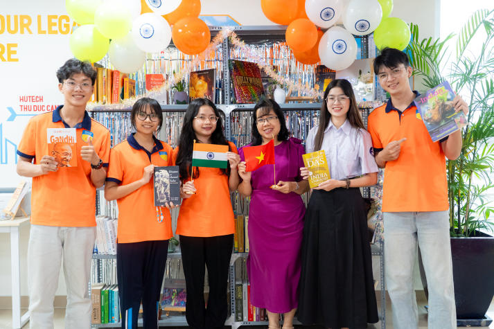 Ra mắt Góc Ấn Độ - điểm giao thoa văn hóa và học thuật tại HUTECH 94