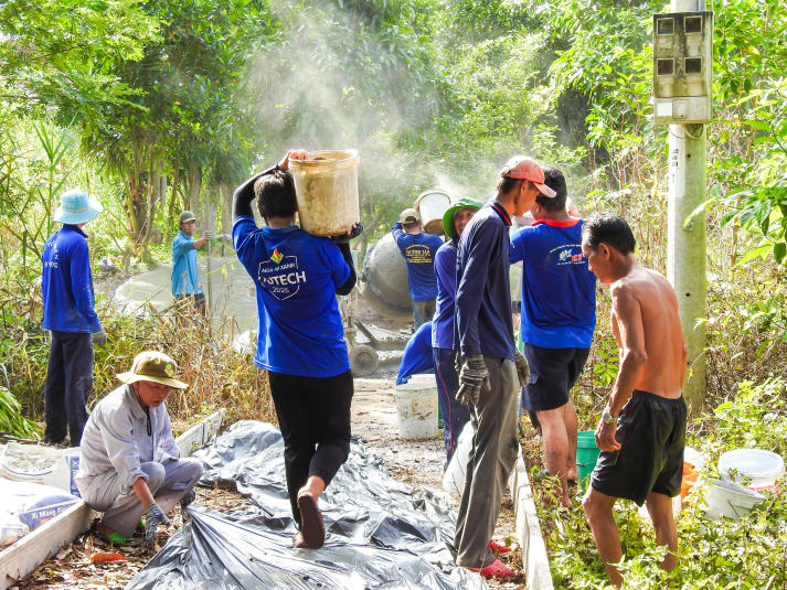 Mùa hè xanh HUTECH 2025: Bước chân tình nguyện, lan tỏa niềm tin 82