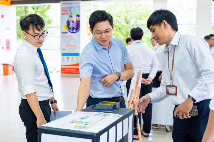 [Video] Ấn tượng với loạt đồ án mang tính ứng dụng cao của sinh viên Công nghệ kỹ thuật ô tô 79