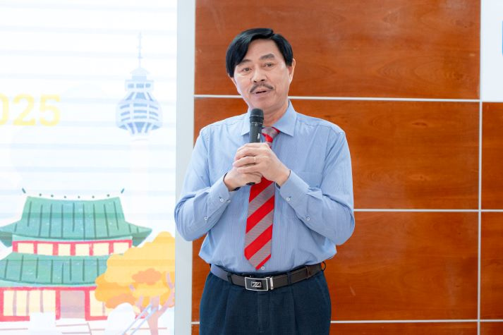 HUTECH and HUFS students kick off a series of cultural exchange activities and international project support 17