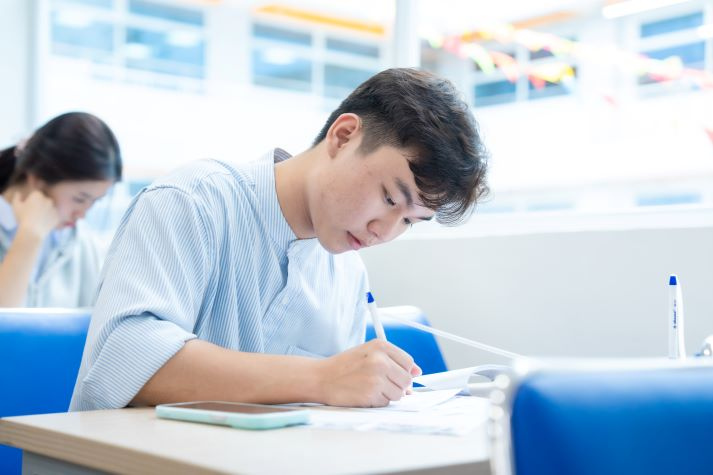 01/7 công bố điểm thi THPT: 2k8 cần làm gì sau khi biết điểm? 29