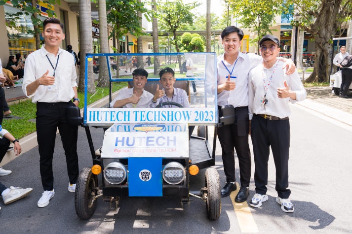 [Video] Học “chất” như sinh viên HUTECH: tự tay thực hiện loạt đồ án hoành tráng 67