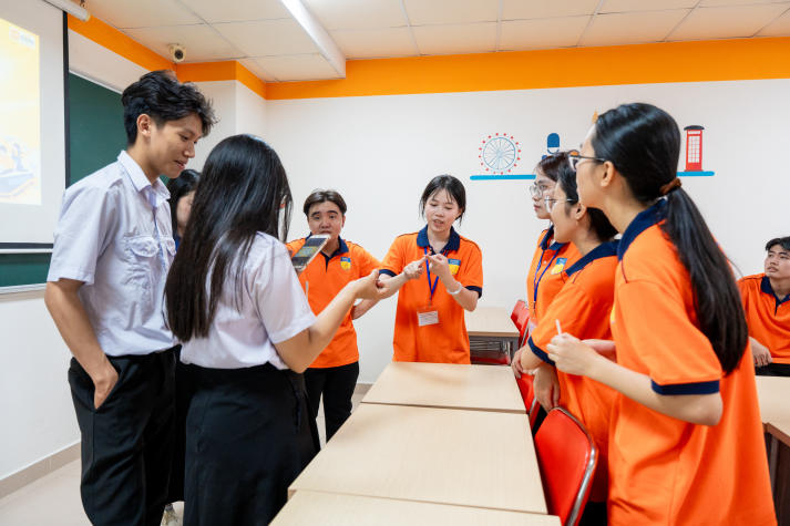 HUTECH Mission 2025: Bước khởi đầu ý nghĩa cho tân sinh viên Khoa Tài chính - Thương mại 70