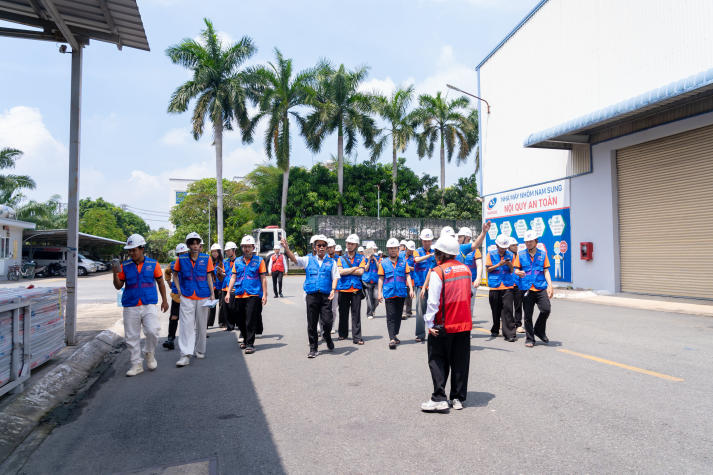 Sinh viên Kiến trúc khám phá bài toán tổ chức không gian sản xuất tại Nhà máy Nhôm Nam Sung 79