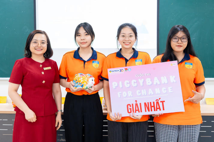 Gom yêu thương - tạo thay đổi: Sinh viên Viện Khoa học Ứng dụng lan tỏa giá trị nhân văn qua “Piggybank for Change 2025” 81
