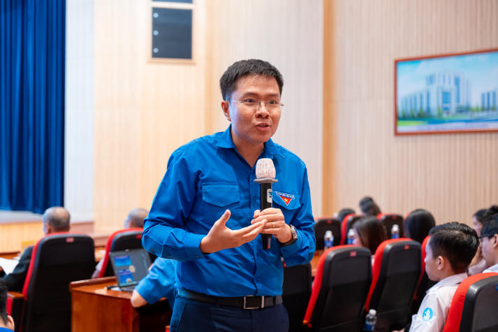 HUTECH tập huấn cán bộ Đoàn - Hội chủ chốt năm học 2025-2026, hun đúc bản lĩnh cho sinh viên 20