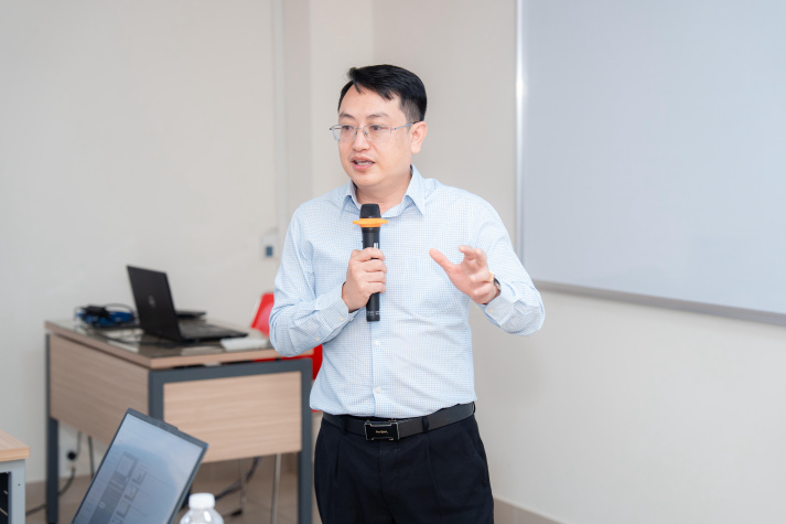 Giảng viên khối Khoa học sức khỏe làm chủ AI trong giảng dạy và đánh giá 37