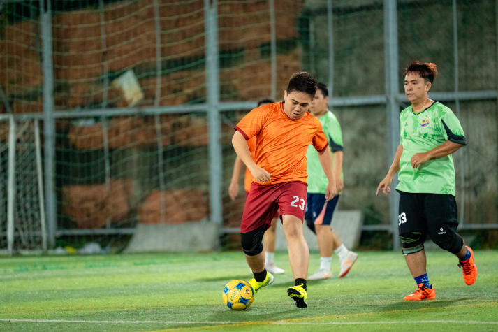 [Hội thao CB-GV-NV HUTECH 2025]: Bóng đá nam khép lại vòng bảng, lộ diện những tấm vé vào Tứ kết 81