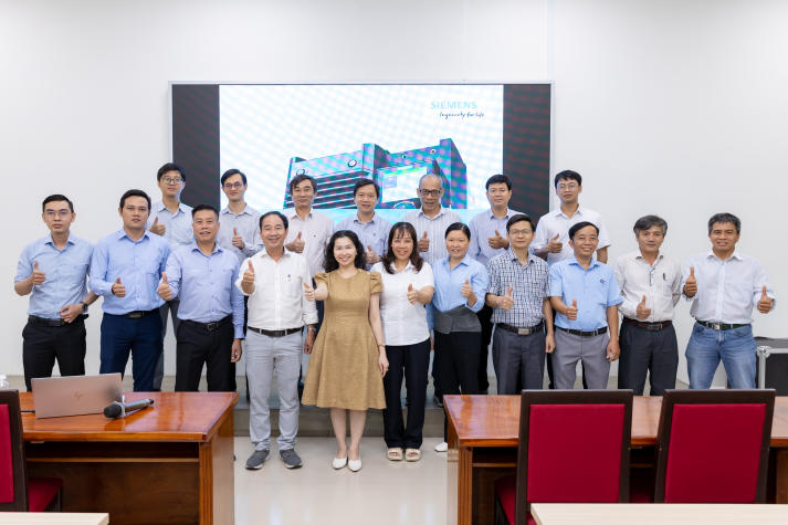 Giảng viên HUTECH cập nhật công nghệ tự động hóa cùng Siemens Việt Nam 84