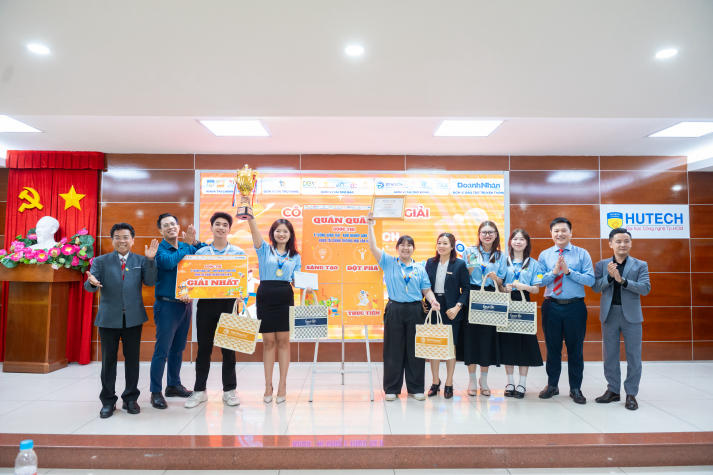 Cổ Mộc Hương “ẵm” giải Quán quân Cuộc thi Ý tưởng khởi nghiệp sáng tạo sinh viên lần 4 114