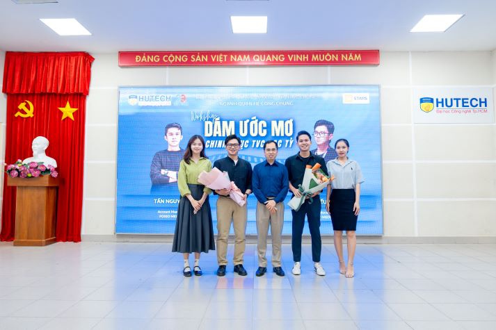Sinh viên Khoa Khoa học Xã hội và Quan hệ Công chúng lần giở “bí mật” tạo nên TVC bạc tỷ 66