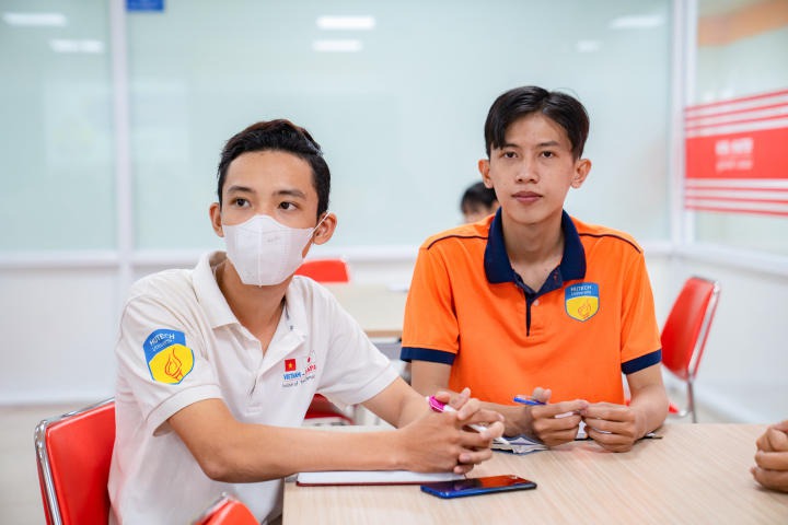 Sinh viên Viện Công nghệ Việt - Nhật tìm hiểu về quyền tác giả trong Nghiên cứu khoa học 74