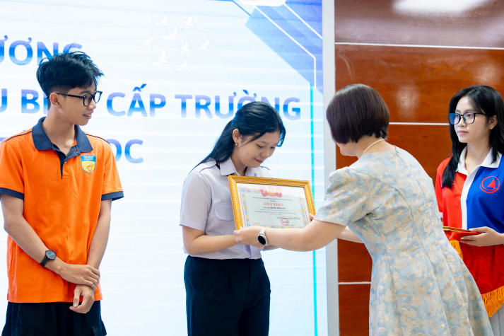 Hội nghị tổng kết Khoa Nhật Bản học: Ghi nhận nỗ lực sinh viên và phát động phong trào năm học mới 62