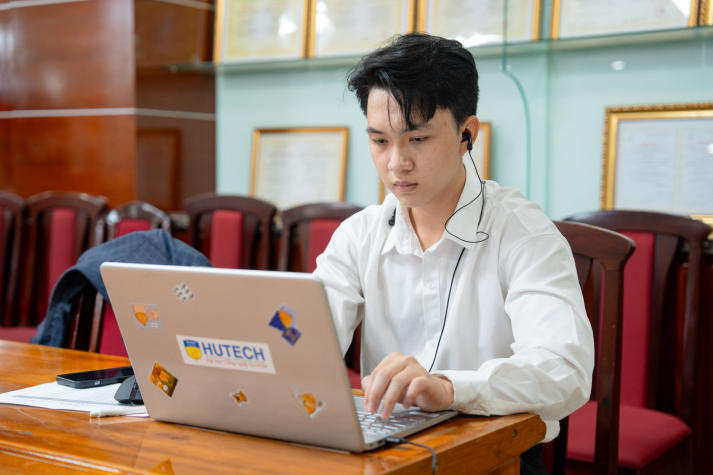VKIT Online Career 2025 tạo cầu nối việc làm trực tuyến cho sinh viên Viện Công nghệ Việt Hàn 45