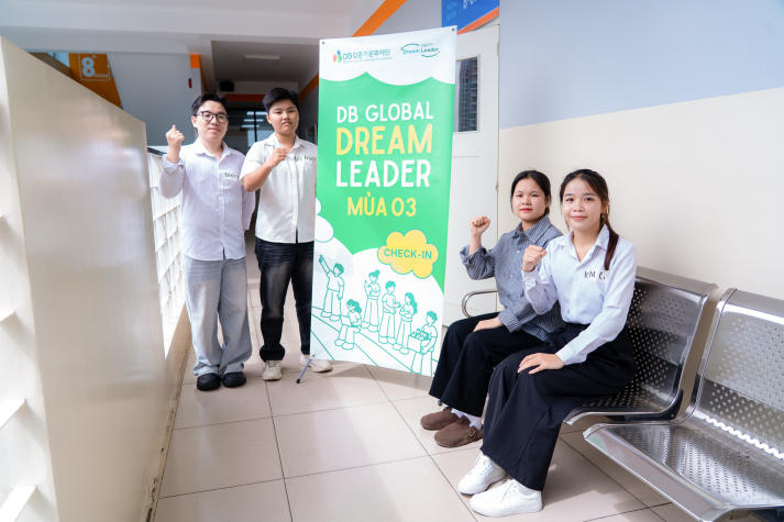 Sinh viên Viện Công nghệ Việt - Hàn thể hiện bản lĩnh tại vòng phỏng vấn DB Dream Leader mùa 3 76