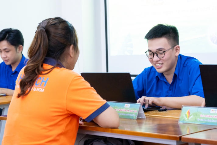 Phỏng vấn tuyển quân “Mùa hè xanh HUTECH 2024”, chiến sĩ chờ ngày lên đường 71