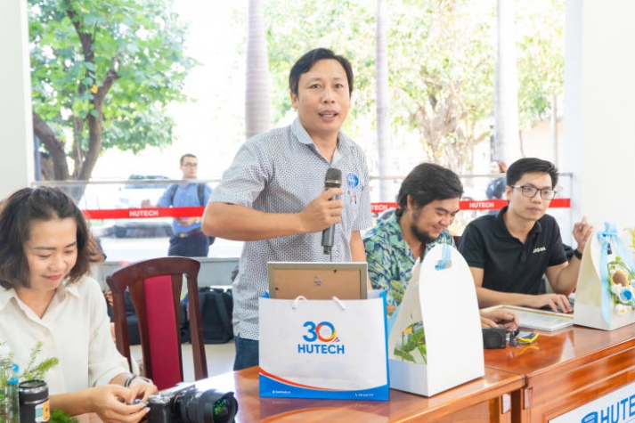 Lê Hoàng Nam - Cựu sinh viên Khoa Truyền thông & Thiết kế lên ngôi Quán quân HUTECH Photo Contest “Beloved Teacher 2024” 133